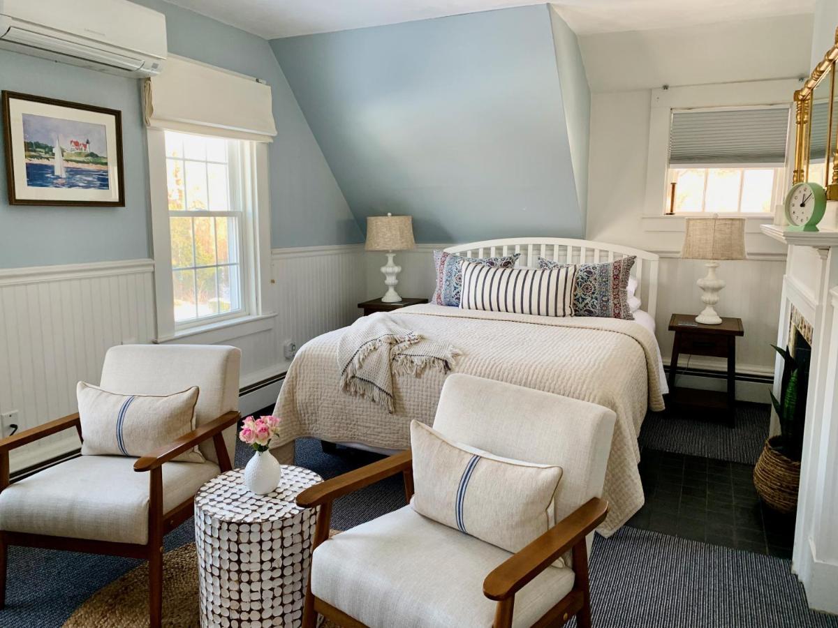 Ashley Manor Bed and Breakfast Barnstable Buitenkant foto